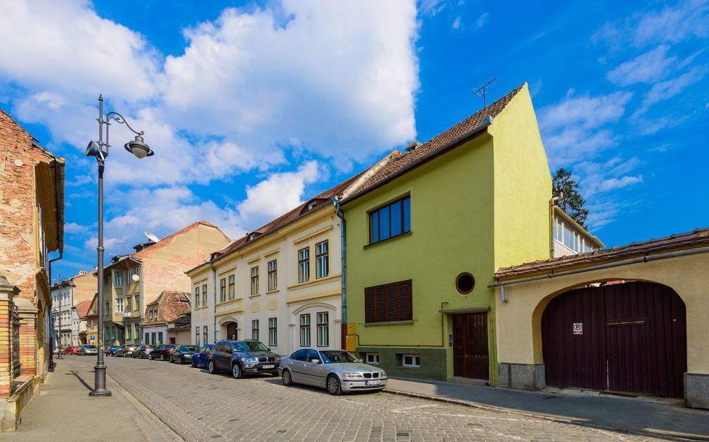Meno Apartment Sibiu Eksteriør billede